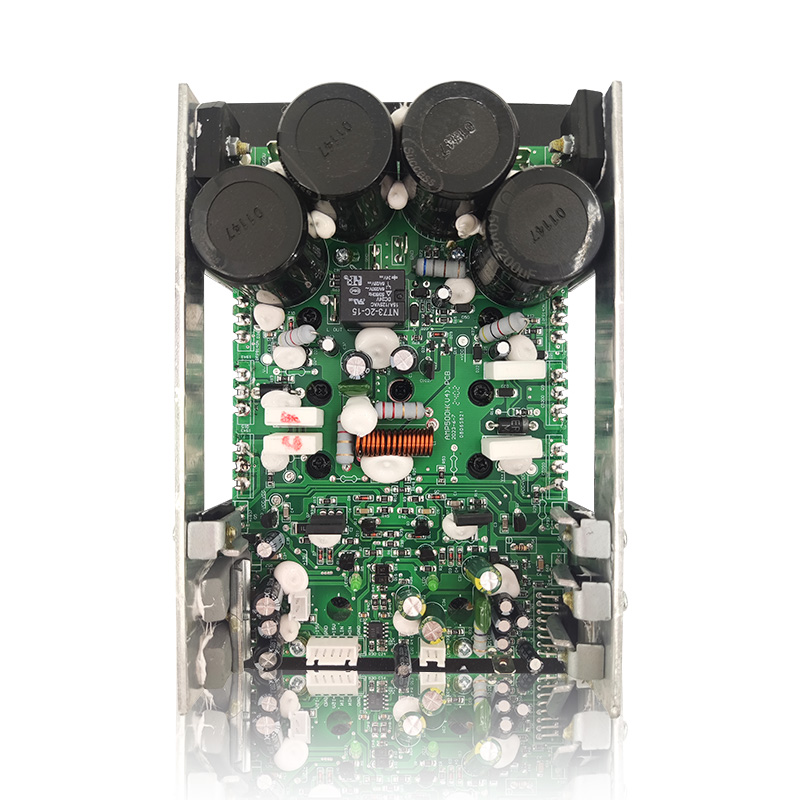 AMP500H+7294: U자형 알루미늄 라디에이터 클래스 H 전력 증폭기 모듈을 갖춘 LP 400W+HP 100W 강력한 출력